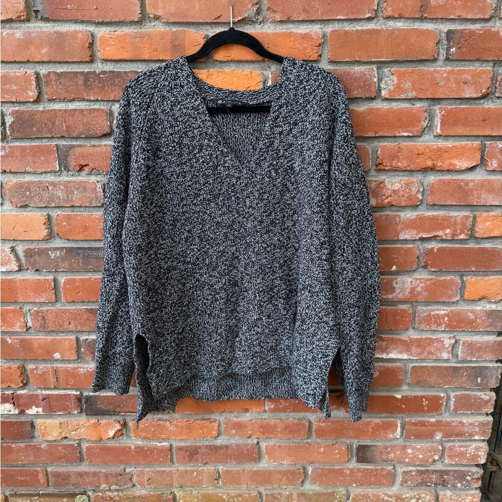 Women’s Athleta Shasta V-neck Oversized Sweater Merino Wool Blend